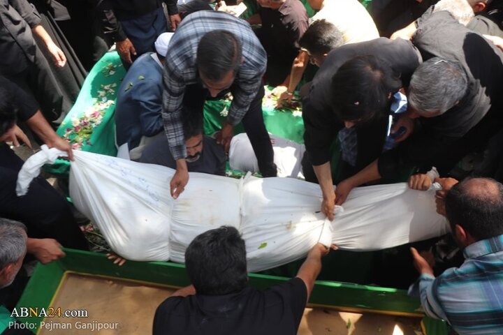 تقرير مصور/ مشاركة واسعة في مراسم تشييع جثامين شهداء بمدينة رضا بمحافظة أصفهان