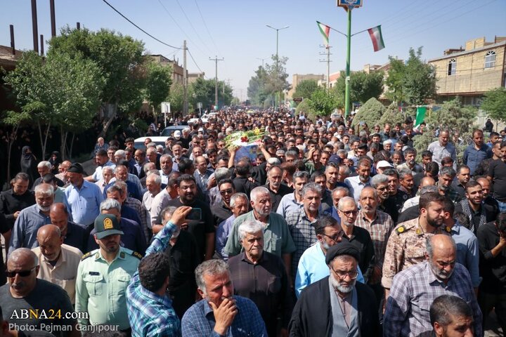 گزارش تصویری | تشییع پیکر دو شهید حملات رژیم صهیونیستی در شهر زازران اصفهان