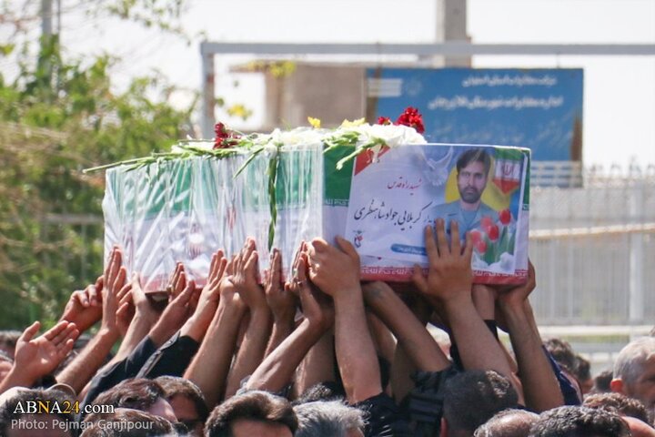گزارش تصویری | تشییع پیکر دو شهید حملات رژیم صهیونیستی در شهر زازران اصفهان