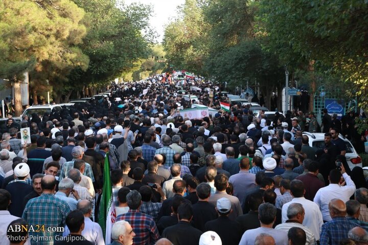 تقرير مصور/ أهالي مدينة اصفهان يشيعون جثامين 13 شهيدا استشهدوا بالعدوان الصهيوني الغاشم