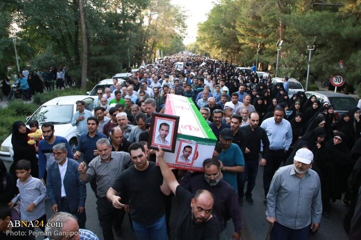 تقرير مصور/ أهالي مدينة اصفهان يشيعون جثامين 13 شهيدا استشهدوا بالعدوان الصهيوني الغاشم