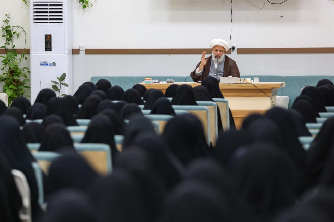 Women's Al-Kafeel schools division concludes activities of the 29th Banat al-Aqeedah Camp