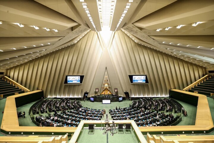 ئێران هاوکاری لەگەڵ ڕێکخراوەی جیهانیی وزەی ئەتۆمی ڕادەگرێت