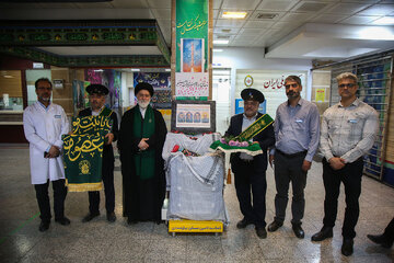 ویدیو | عیادت خادمان امام رضا(ع) از کودکان بیمار