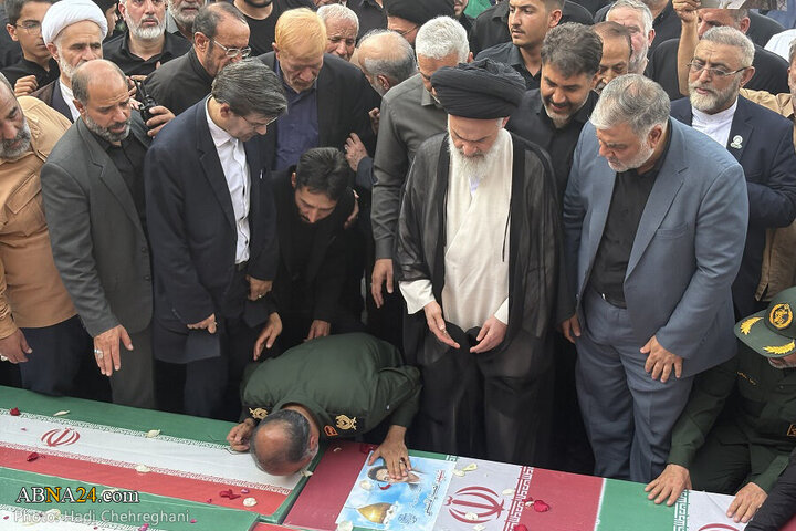 تقرير مصور/ تشييع ثمانية شهداء إيرانيين في حرم السيدة المعصومة (ع) بقم- 2