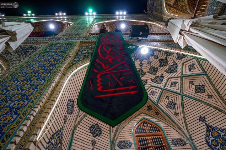 سیاه پوش شدن حرم حضرت علی (ع) در آستانه ماه محرم