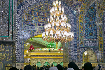 Rahoto Cikin Hotuna: Na Yadda Aka Kawata Haramin Imam Rida (AS) Da Fitillu da Candeliers