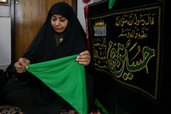 تقرير مصور/ ورشة خياطة ملابس الأطفال الرُضّع الحسینیین