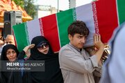 بەڕێ کردنی تەرمی شەهیدانی هێرشەکانی ئیسرائیل لە سەرتاسەری ئێران