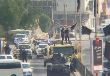 アール・ハリーファ軍、シーア派居住地域アル・ダラーズを襲撃し、アーシューラーの象徴を排除