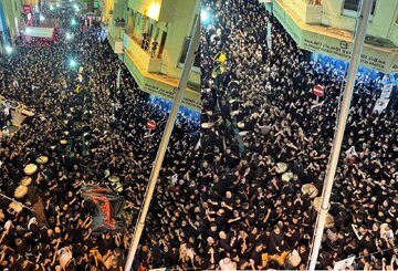 Meskipun ada Ancaman dan Tenindasan; Bendera Imam Husain as Dikibarkan di Manama