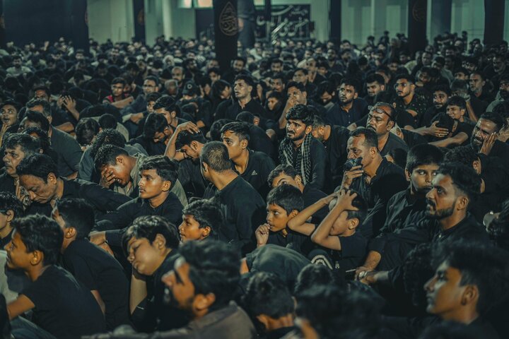 မုဟရမ် လအတွက် အေမာမ် ဟိုစိုင်းန် (အ.စ) ရောင်ဇာတော် ၏ ရွှေရောင် ဂွန်ဗဒ်တော် အားဆေးကြော  ။ ။ Photos