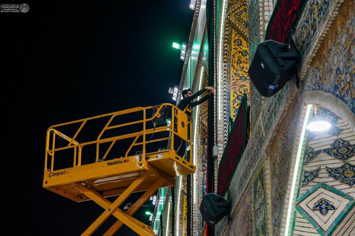 Photos: Imam Ali holy shrine covered in black on eve of Muharram