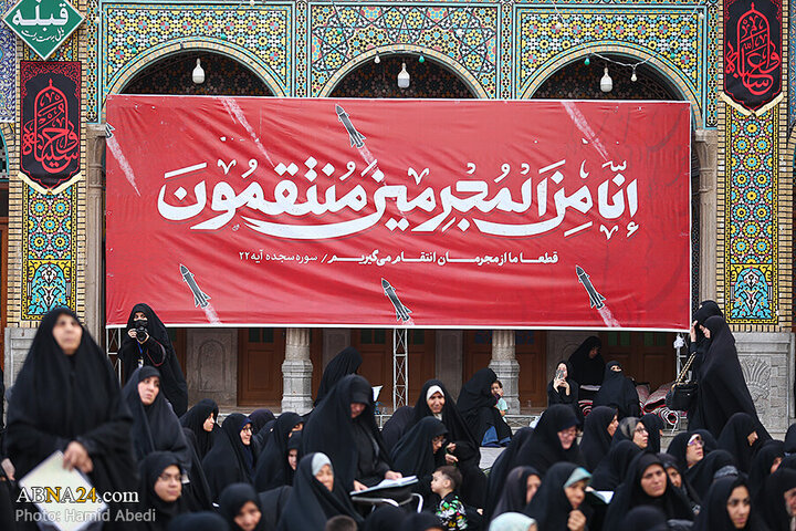 Photos: Changing flag of Hazrat Masoumeh shrine's dome ahead of Muharram