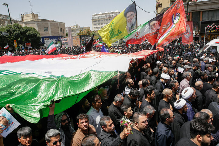 گزارش تصویری | بدرقه و تشییع پیکر شهدای حملات رژیم صهیونیستی در مشهد