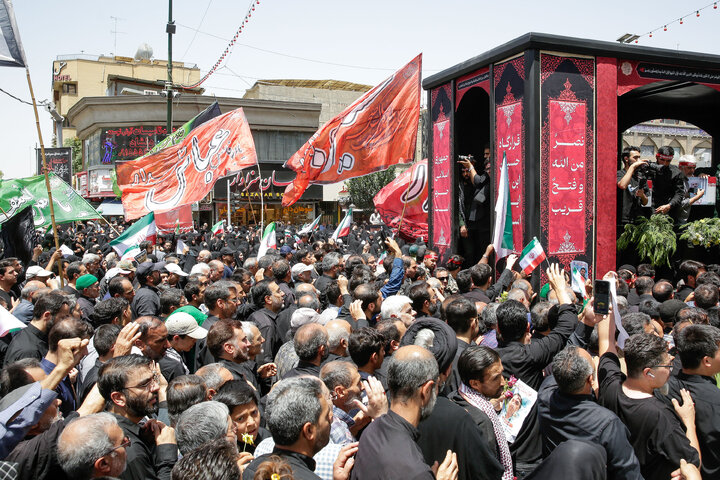 گزارش تصویری | بدرقه و تشییع پیکر شهدای حملات رژیم صهیونیستی در مشهد