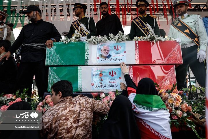 شہدائے فتح کا جلوس جنازہ