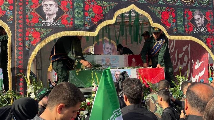 شہدائے فتح کا جلوس جنازہ