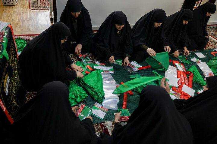 گزارش تصویری | کارگاه دوخت لباس شیرخوارگان حسینی