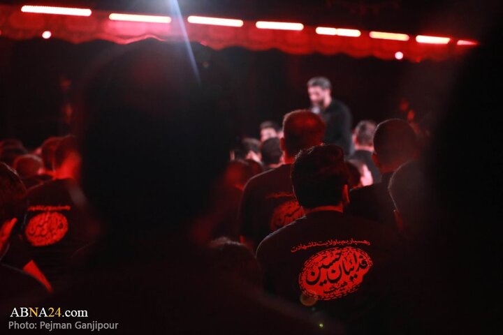 گزارش تصویری |  مراسم عزاداری دهه اول محرم در هیئت فدائیان حسین(ع)