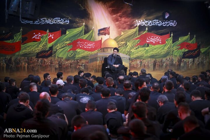 گزارش تصویری |  مراسم عزاداری دهه اول محرم در هیئت فدائیان حسین(ع)