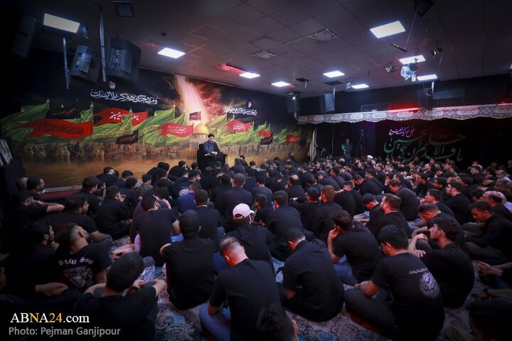 گزارش تصویری |  مراسم عزاداری دهه اول محرم در هیئت فدائیان حسین(ع)