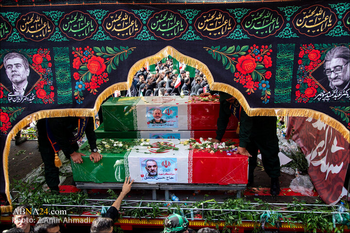 Informe fotográfico |  Solemne funeral de los Mártires de la Fortaleza en Teherán visto a través de la lente de ABNA