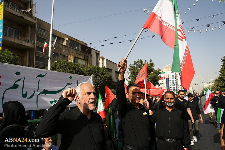 تشییع باشکوه شهدای اقتدار در تهران از نگاه دوربین ابنا