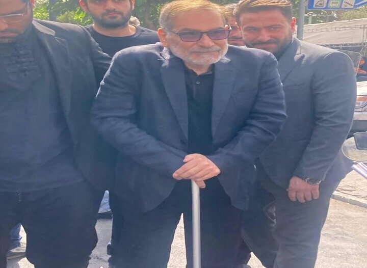 ئامادەبوونی عەلی شەمخانی لە ڕێورەسمی بەڕێ کردنی شەهیدانی تاران