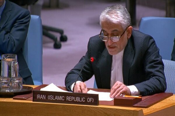 کاردانەوەی ئێران بە وتەی بەرپرسانی ئەمریکا دژی ئایەتوڵا خامنەیی