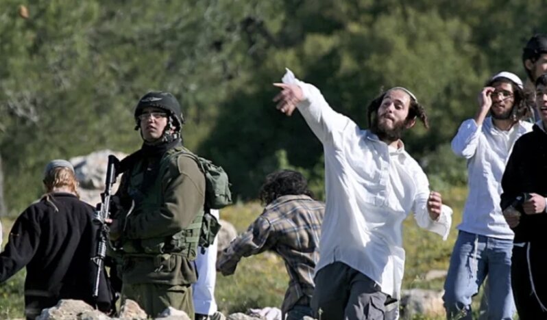 Maskeli Yahudiler, İsrail askerlerine saldırdı