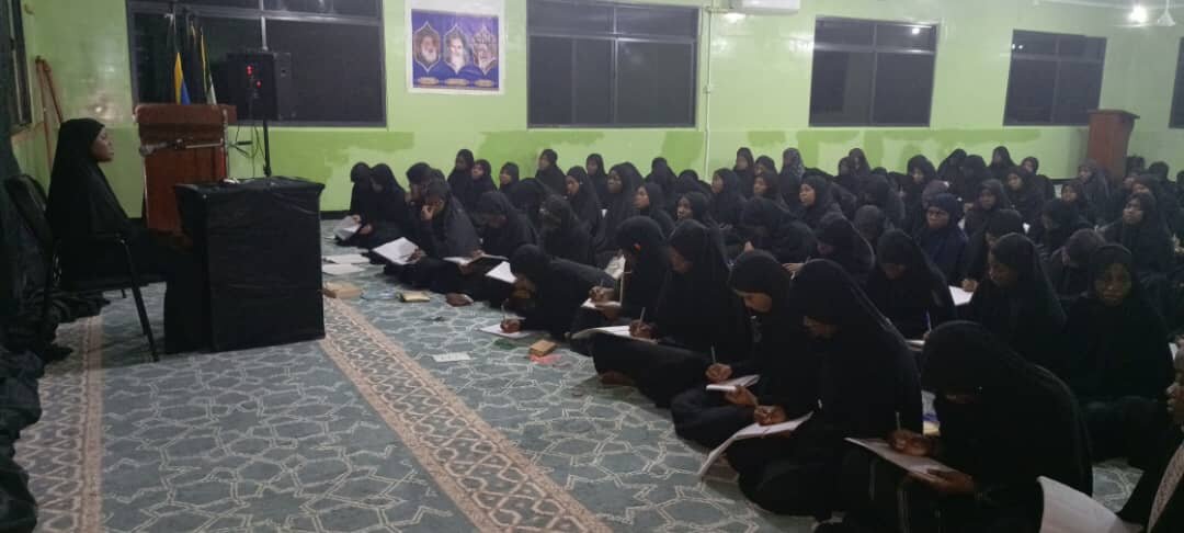 Madrasat Hazrat Zainab (SA) - Kigamboni | Imam Hussein (A.S) ni Mlango wa Rehema Pana ya Mwenyezi Mungu