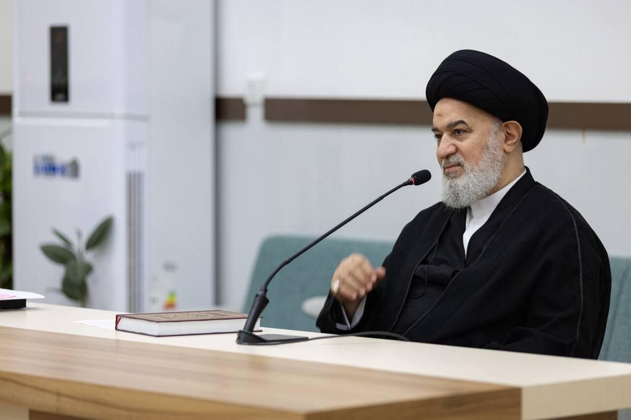 السيد الصافي يدعو إلى التسلّح بالعلم والإيمان لبناء الفرد والمجتمع