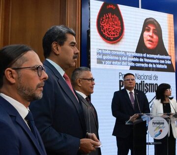 Venezuela honra a Sahar Emami con el Premio de Periodismo Simón Bolívar