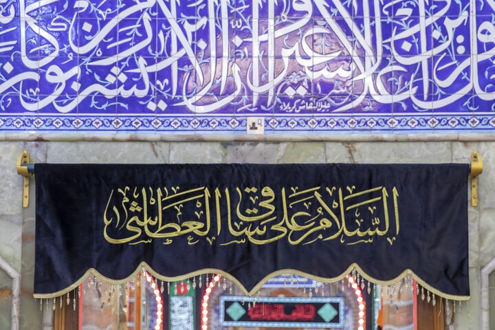 استبدال ستائر أبواب حرم مرقد أبي الفضل العباس (عليه السلام)