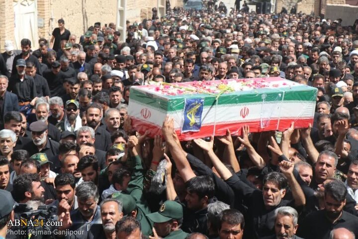 تشییع پیکر سردار شهید غلامرضا سوادکوهی در فریدن اصفهان