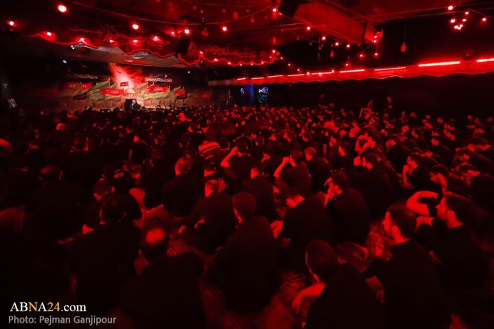 تقرير مصور/ مجلس عزاء العشر الأولى من شهر محرم الحرام برعاية "هيئة فدائيي الحسين (ع)" في أصفهان