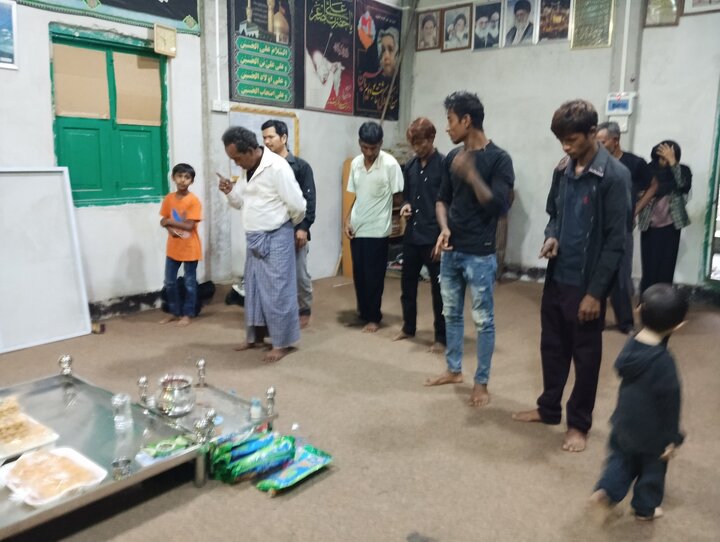 တောင်ကြီး ရှီအဟ် အေမာမ်ဘာရာ တွင် မုဟရမ် လ ၁ရက် ၊၂ရက် နှင့် ၃ ရက်ညများ  ၌  ပြုလုပ် ခဲ့သည့် မဂျ်လစ် စေ ဟိုစိုင်းန် (အ.စ)  ၏  မြင်ကွင်းများ  ။ ။ Photos