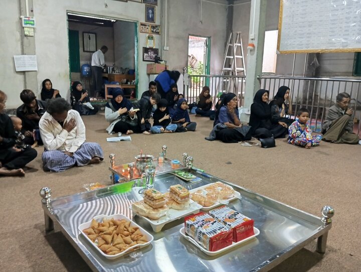 တောင်ကြီး ရှီအဟ် အေမာမ်ဘာရာ တွင် မုဟရမ် လ ၁ရက် ၊၂ရက် နှင့် ၃ ရက်ညများ  ၌  ပြုလုပ် ခဲ့သည့် မဂျ်လစ် စေ ဟိုစိုင်းန် (အ.စ)  ၏  မြင်ကွင်းများ  ။ ။ Photos