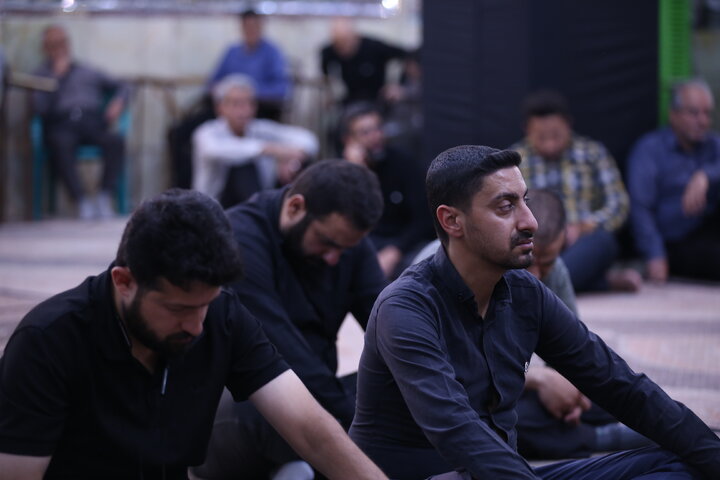 تصاویر| عزادری شب سوم محرم در حرم مطهر سیدعلاالدین حسین(ع)