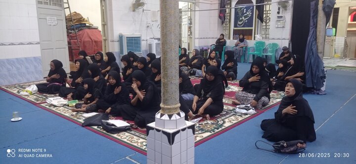 ပြည် ကျောင်းကြီးရှီအဟ် မတ်စ်ဂျစ်ဒ် တွင်  မုဟရမ် လ ၁ရက် ၊၂ရက် နှင့် ၃ ရက်ညများ  ၌  ပြုလုပ် ခဲ့သည့် မဂျ်လစ် စေ ဟိုစိုင်းန် (အ.စ)  ၏ မြင်ကွင်း  ။ ။ Photos