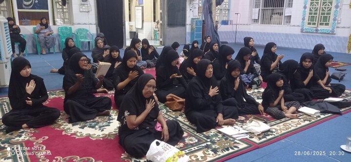 ပြည် ကျောင်းကြီးရှီအဟ် မတ်စ်ဂျစ်ဒ် တွင်  မုဟရမ် လ ၁ရက် ၊၂ရက် နှင့် ၃ ရက်ညများ  ၌  ပြုလုပ် ခဲ့သည့် မဂျ်လစ် စေ ဟိုစိုင်းန် (အ.စ)  ၏ မြင်ကွင်း  ။ ။ Photos