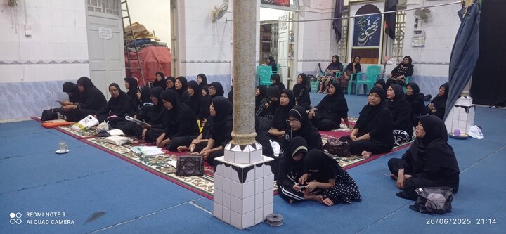 ပြည် ကျောင်းကြီးရှီအဟ် မတ်စ်ဂျစ်ဒ် တွင်  မုဟရမ် လ ၁ရက် ၊၂ရက် နှင့် ၃ ရက်ညများ  ၌  ပြုလုပ် ခဲ့သည့် မဂျ်လစ် စေ ဟိုစိုင်းန် (အ.စ)  ၏ မြင်ကွင်း  ။ ။ Photos