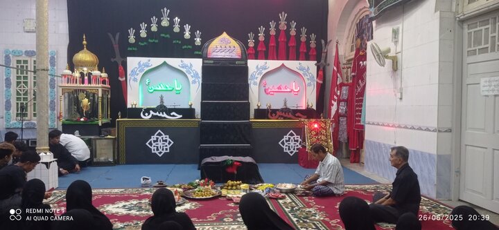 ပြည် ကျောင်းကြီးရှီအဟ် မတ်စ်ဂျစ်ဒ် တွင်  မုဟရမ် လ ၁ရက် ၊၂ရက် နှင့် ၃ ရက်ညများ  ၌  ပြုလုပ် ခဲ့သည့် မဂျ်လစ် စေ ဟိုစိုင်းန် (အ.စ)  ၏ မြင်ကွင်း  ။ ။ Photos