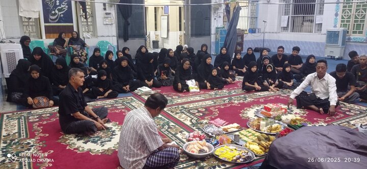 ပြည် ကျောင်းကြီးရှီအဟ် မတ်စ်ဂျစ်ဒ် တွင်  မုဟရမ် လ ၁ရက် ၊၂ရက် နှင့် ၃ ရက်ညများ  ၌  ပြုလုပ် ခဲ့သည့် မဂျ်လစ် စေ ဟိုစိုင်းန် (အ.စ)  ၏ မြင်ကွင်း  ။ ။ Photos