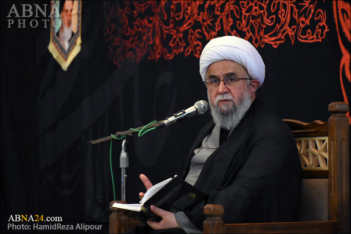 آیت‌الله رمضانی: پرچم غدیر امروز در دستان امام خامنه‌ای است