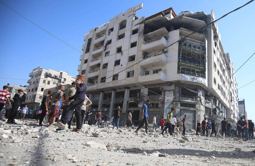 مقتل 64 فلسطينيا في الغارات الإسرائيلية المتواصلة على قطاع غزة