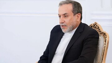 Berita | Araqchi: Bangsa Iran Melawan Hingga Titik Darah Penghabisan; Perjudian Trump atas Kasus Korupsi Netanyahu