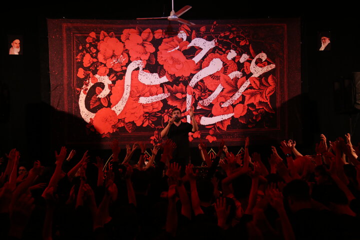 تصاویر| مراسم عزاداری پیروان حضرت علی اکبر(ع) شیراز در شب چهارم محرم