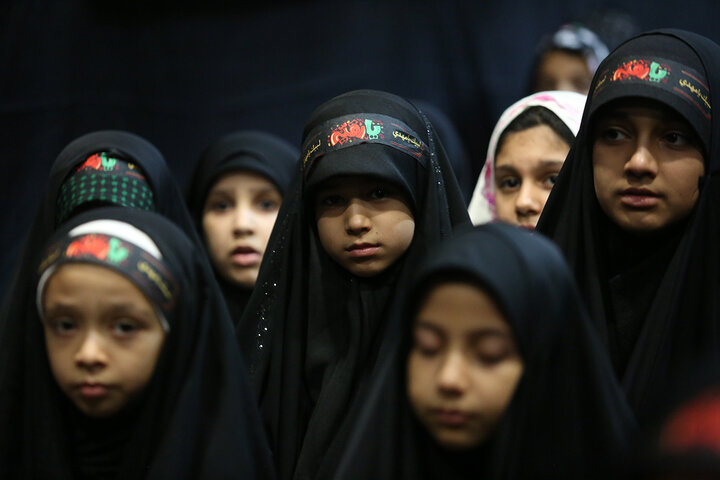 گزارش تصویری  | عزاداری نیجریه‌ای‌ها در حرم مطهر بانوی کرامت